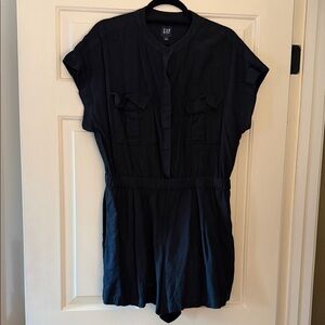 GAP Black Short Sleeve Utility Romper